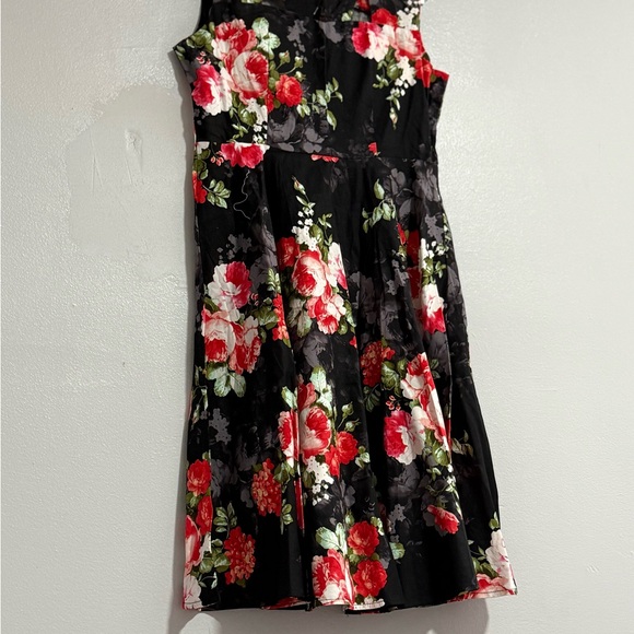 Women's Summer Printed Dress Sleeveless Retro Dress Medium Length Dress - Picture 8 of 10